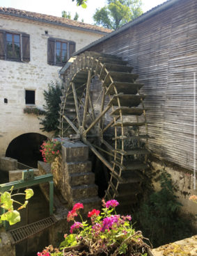 Visite du Moulin de Saint-Géraud et ses objets d'autrefois #Labarthe
